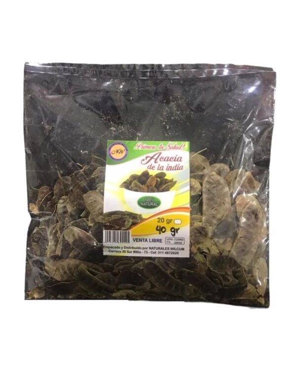 Hojas de acacia